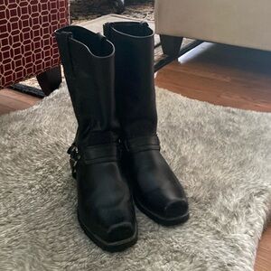 Used Men’s Frye Motorcyle Boots, size 10 1/2M